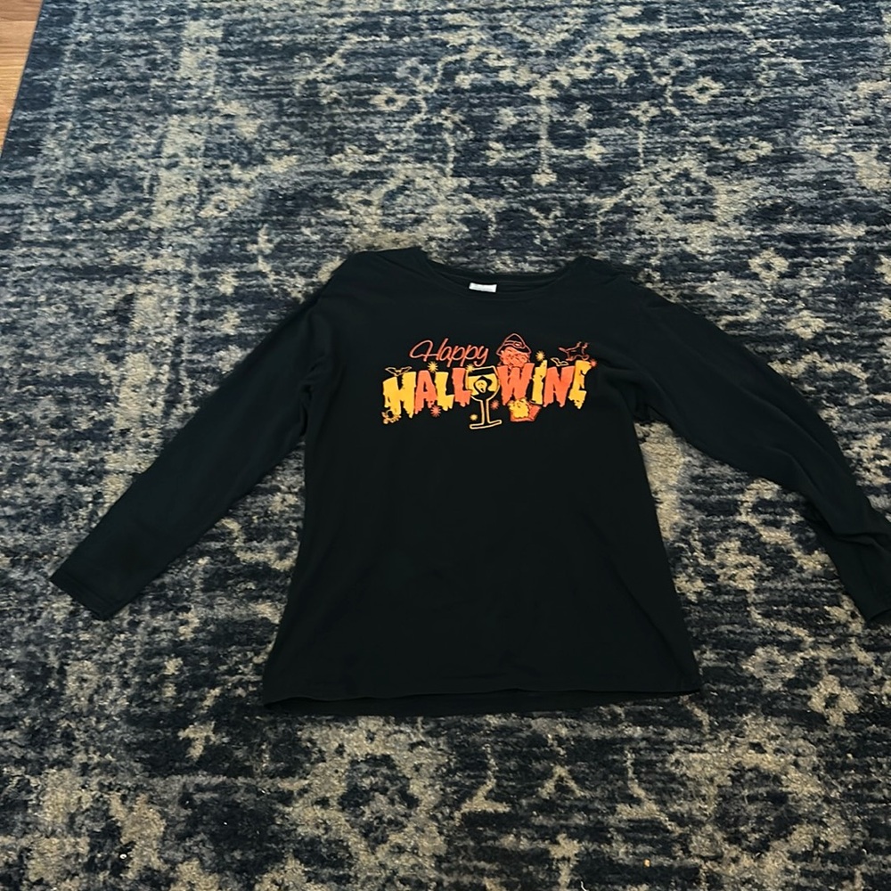 Women’s Halloween long sleeve size Medium